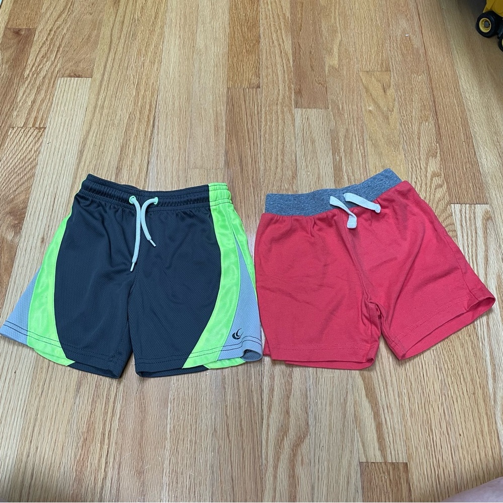 Two pack toddler boys size 2t red/gray and gray/neon yellow shorts